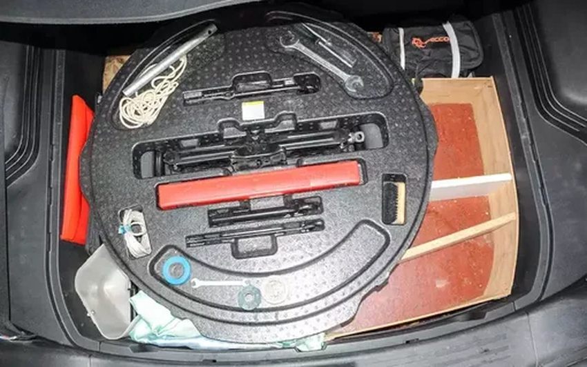 Органайзер в багажник своими руками: 3 рабочих идеи для порядка