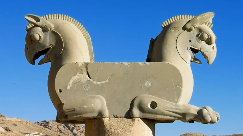 Грифоны и динозавры: ученые опровергли связь древнего мифа с окаменелостями