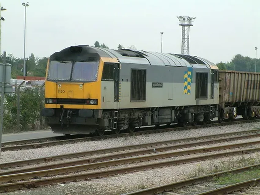 Водород и пар: в Британии создают уникальный экологичный локомотив