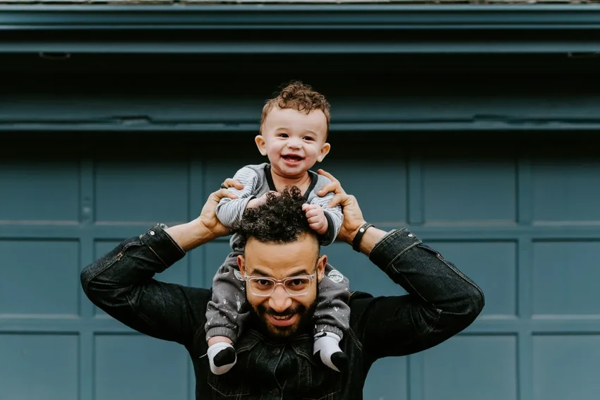 Как отцовство меняет мужской мозг: перестройка нейронов и гормонов