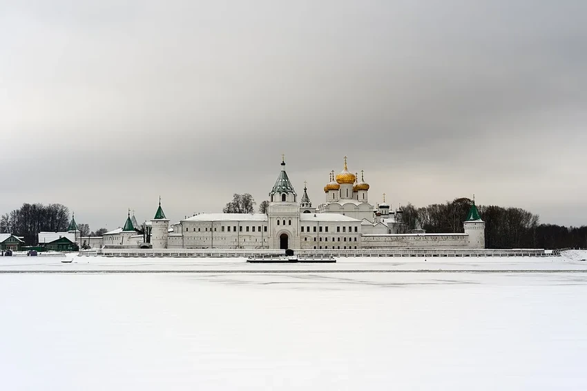 Где и как законно запускать салюты на Новый год 2026: полный гид