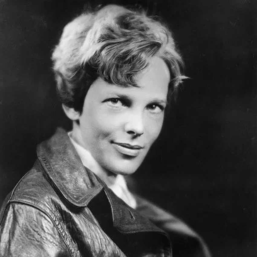 Амелия Эрхарт: как первая женщина-пилот покорила мир и исчезла