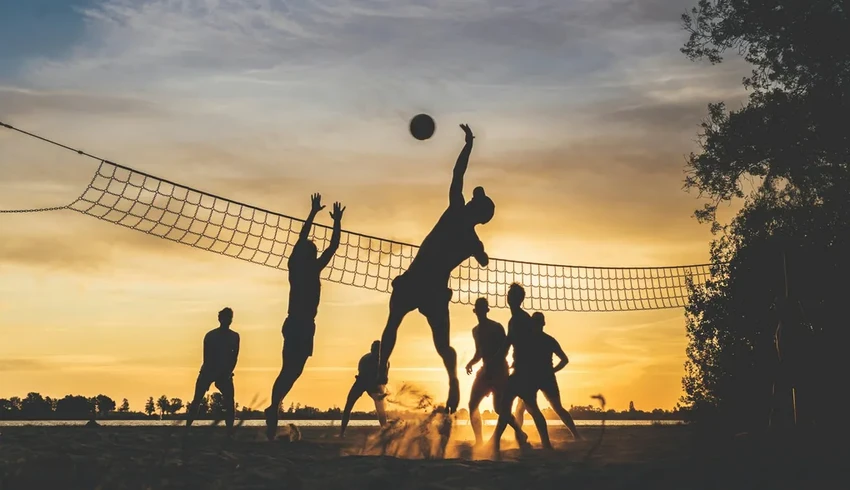 Почему тренировки на улице эффективнее занятий в спортзале?