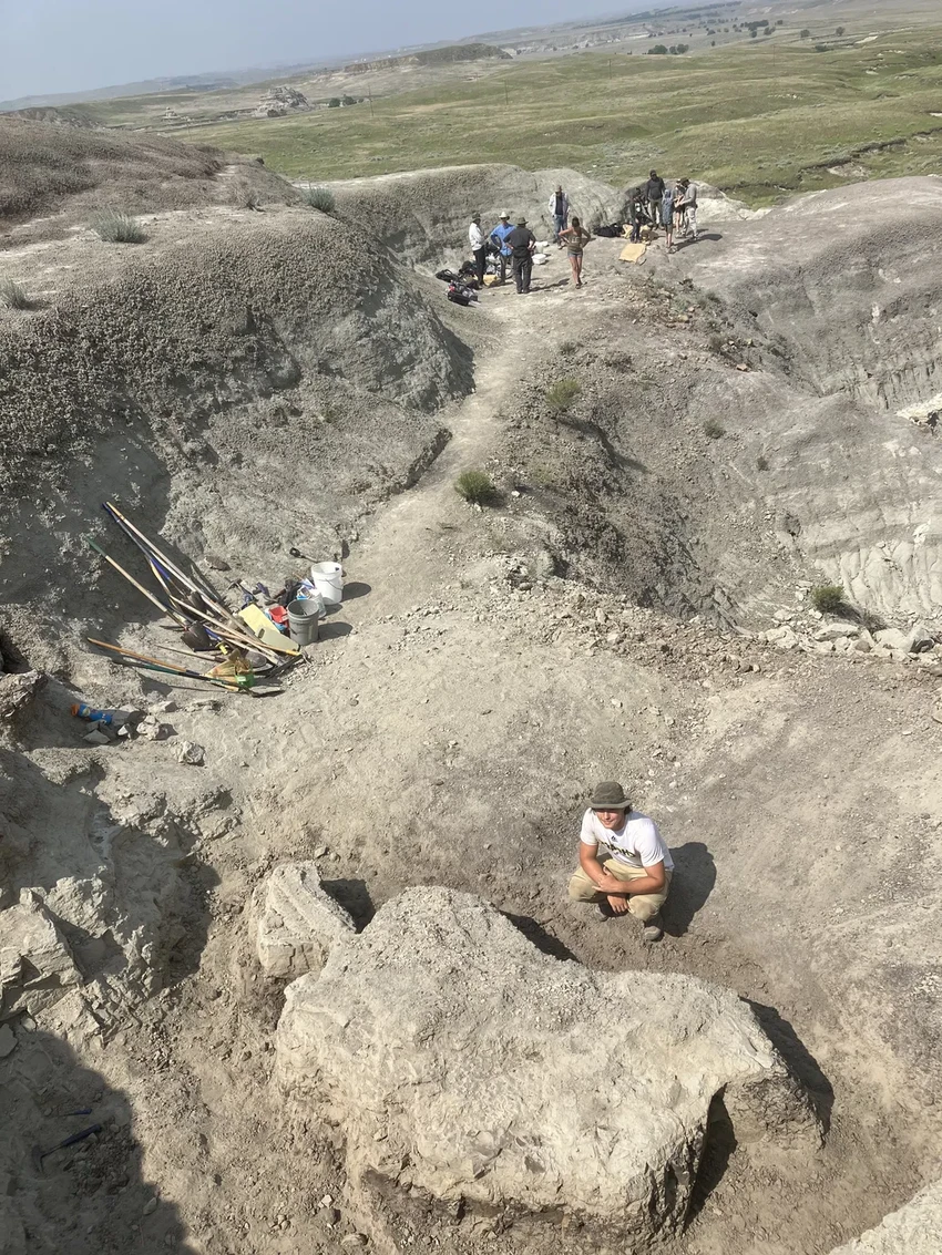 Находка века: дети нашли скелет подростка тираннозавра в Северной Дакоте