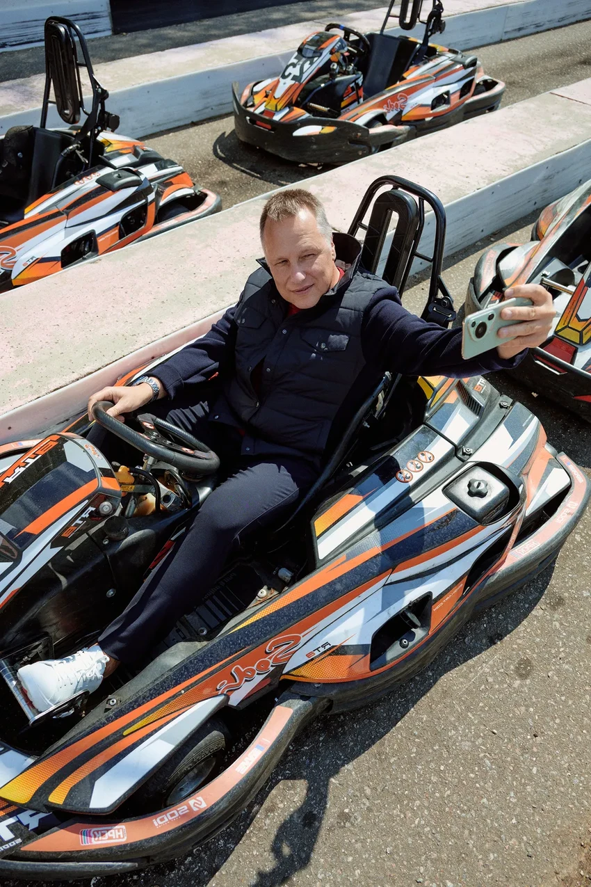 Личный опыт: как новый смартфон снимает гоночные болиды и макросъёмку