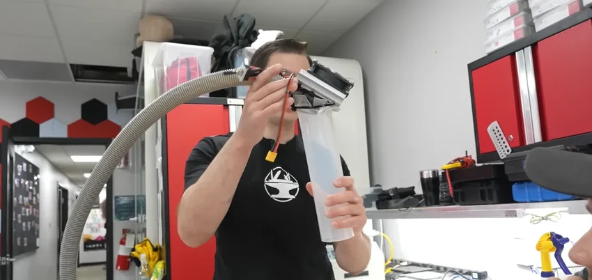 Костюм из «Дюны» стал реальностью: он превращает пот в питьевую воду