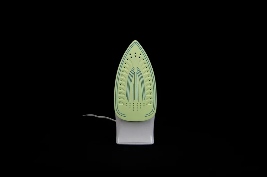 Утюг vs отпариватель: что выбрать для идеальной глажки