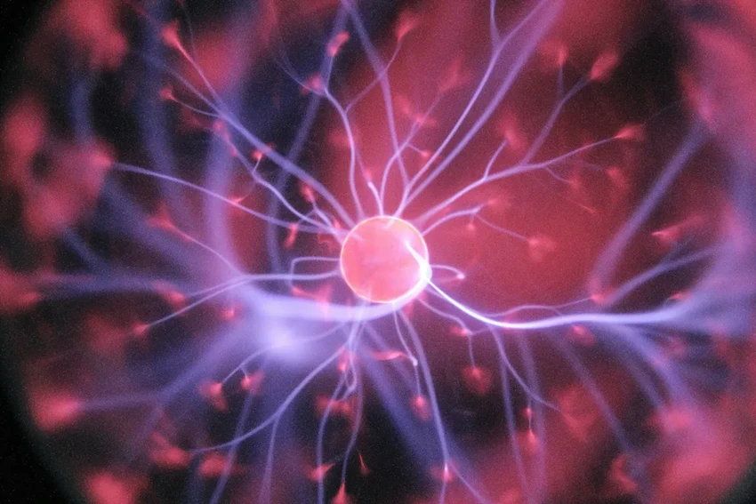 Покалывание в конечностях: частый симптом скрытого повреждения нервов