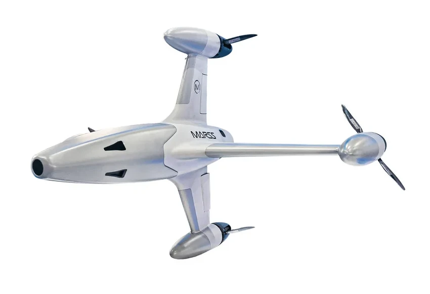 Выставка в Дубае: обзор новейших боевых дронов и барражирующих боеприпасов