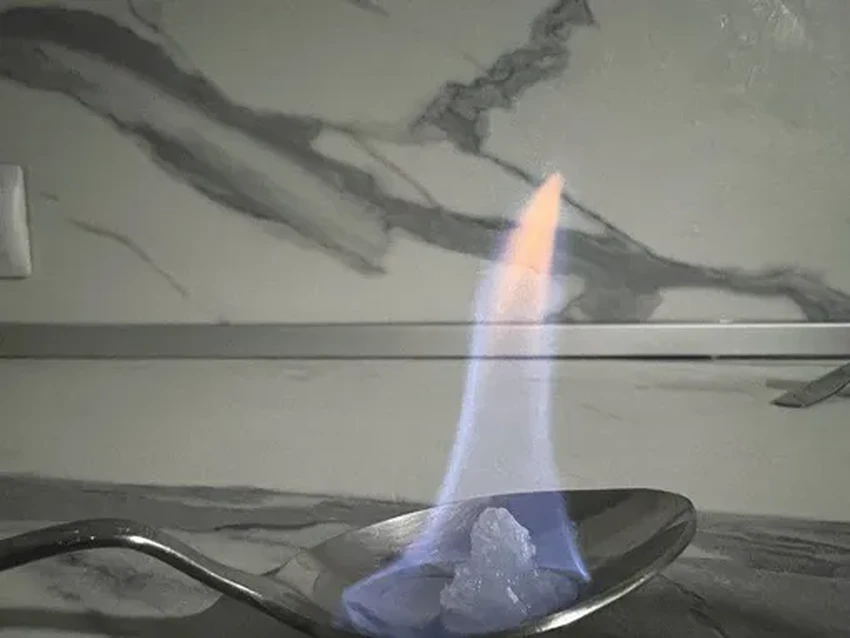 Что сделать из яичной скорлупы: необычное топливо и 7 других идей