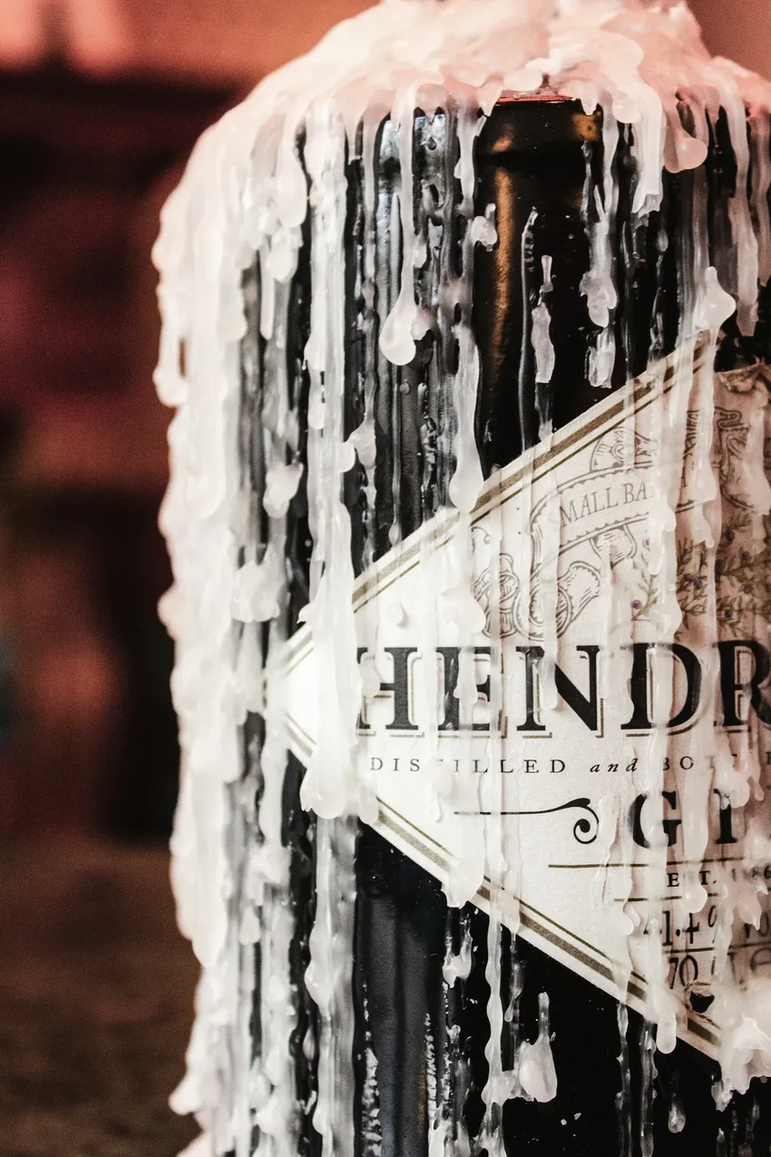 Не выбрасывайте винные бутылки: 7 идей для стильного повторного использования