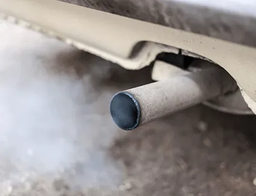 Спать в машине безопасно: 8 правил ночёвки без угрозы для жизни