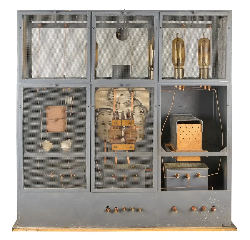 Выставка Политехнического музея в Москве: сокровища технического прогресса