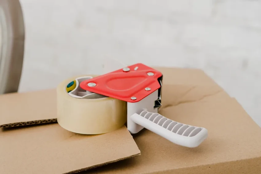 Как заламинировать документы дома: 4 простых и бюджетных способа