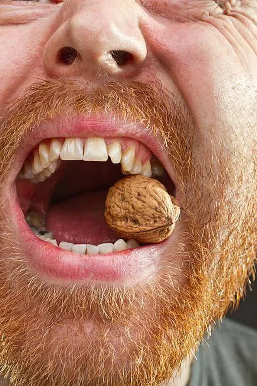 Зачем нужны зубчики на ножницах: 3 неожиданных способа их использования