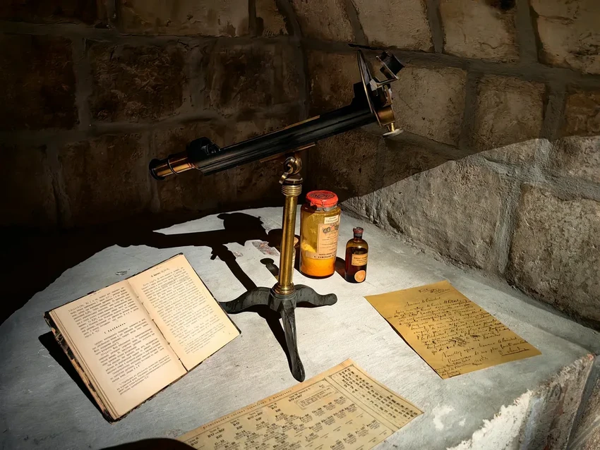 Менделеев-изобретатель: 6 малоизвестных приборов великого ученого