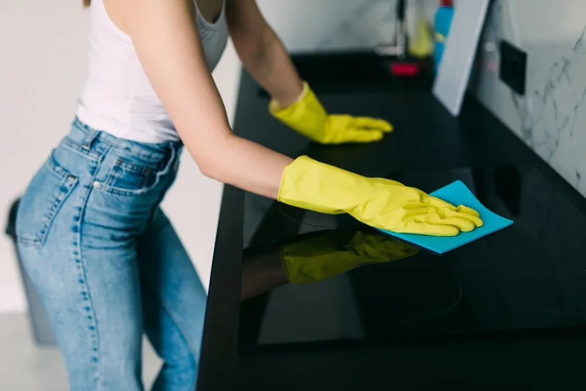 Как правильно мыть индукционную плиту: средства и методы очистки