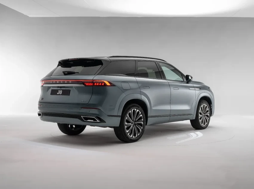 Флагманский кроссовер Jaecoo J8 готовится к выходу на российский рынок