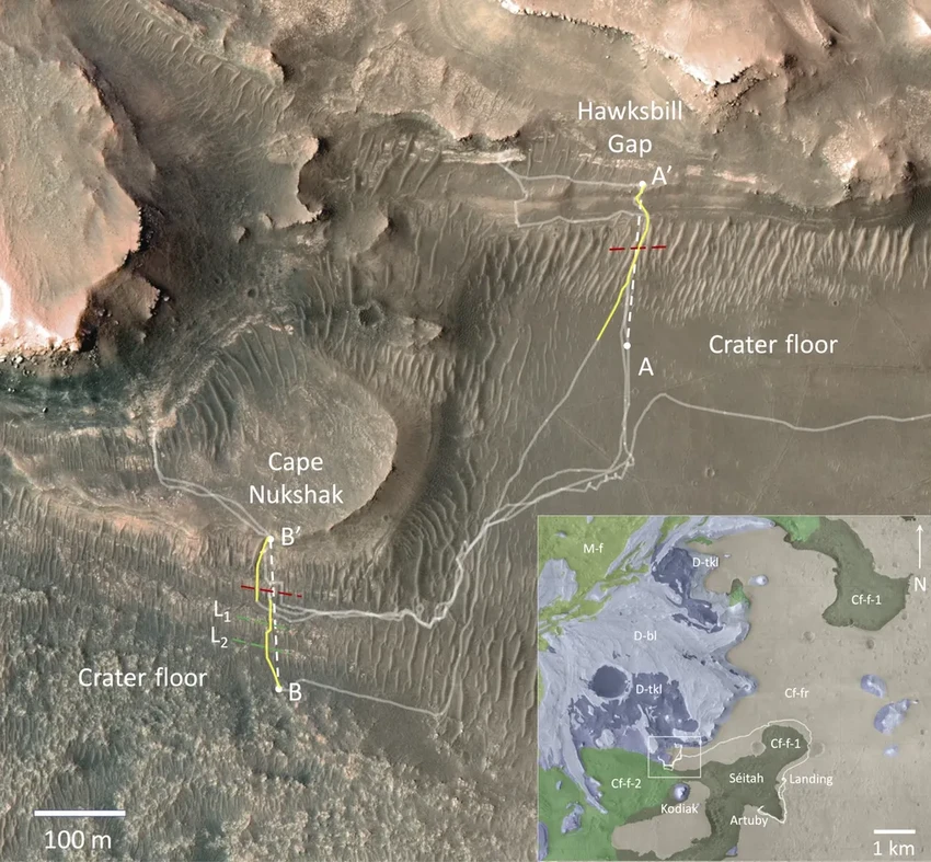 Падение на Луну и прощание с вертолетом на Марсе: космические итоги недели