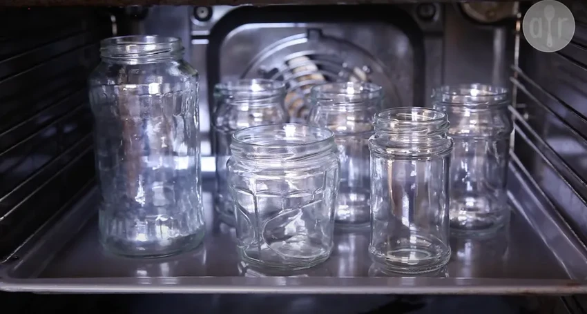 Правильная стерилизация банок: 5 надежных способов для домашних заготовок