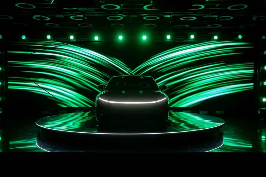 В Россию первыми в мире привезут новое премиальное электрокупе