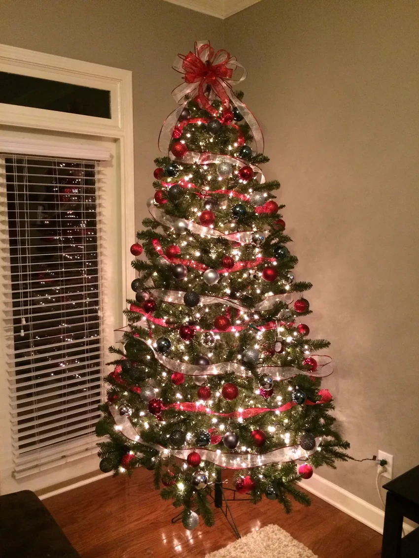 7 необычных идей для верхушки новогодней елки вместо скучной звезды