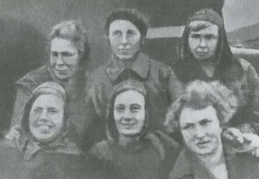 Женщины за рулём: неизвестная история первых водительниц и гонщиц