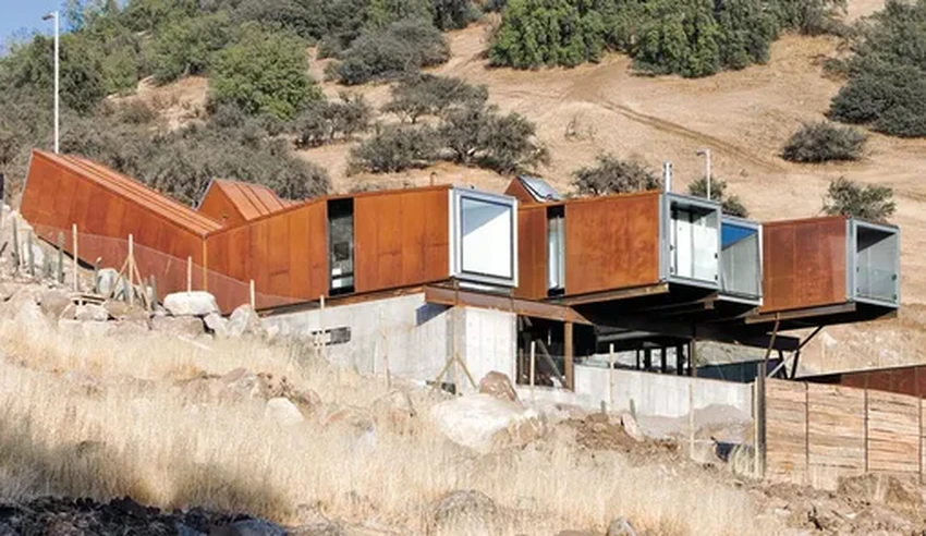 Дома из морских контейнеров: 5 впечатляющих проектов со всего мира