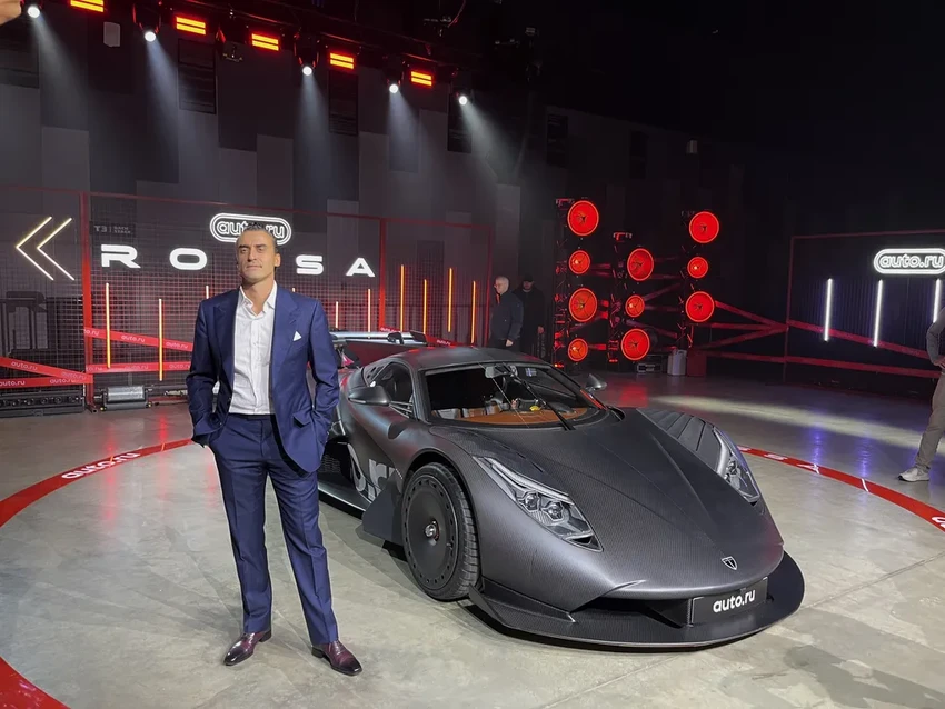 Участники премии «Новинка 2023 года»: от электрических кроссоверов до российского суперкара