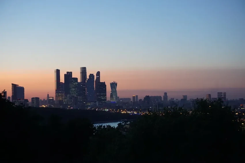 Почему одна бессонная ночь может улучшить настроение: открытие ученых