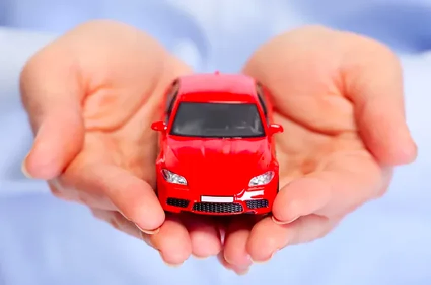 Как выбрать полис ОСАГО и каско: гайд по надежной автостраховке