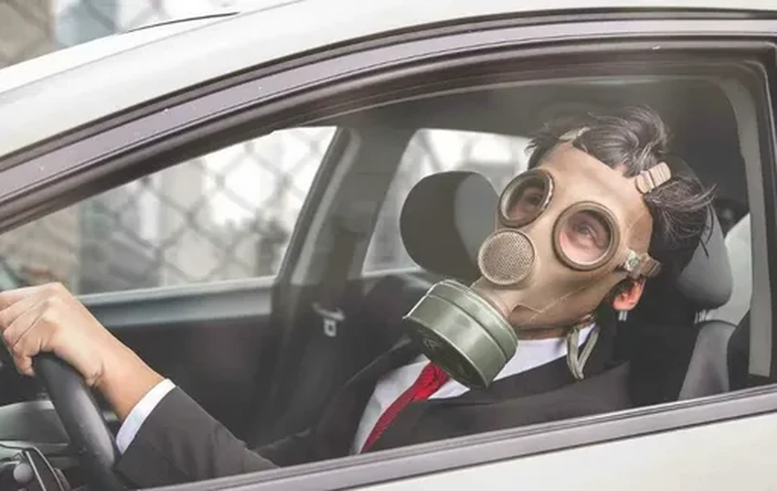 Как быстро убрать неприятный запах в салоне авто: действенные методы и советы