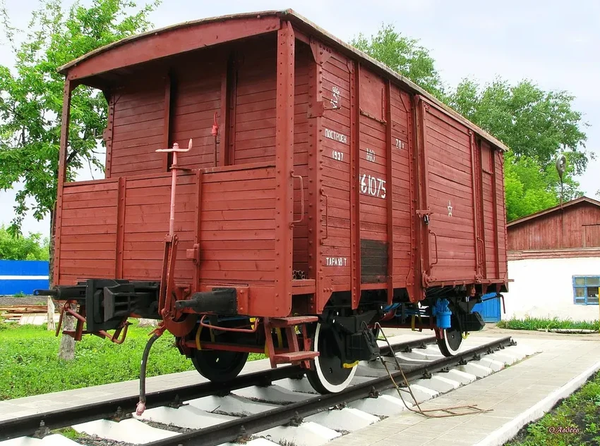 Как останавливали поезда в эпоху паровозов: верёвка и ручной тормоз