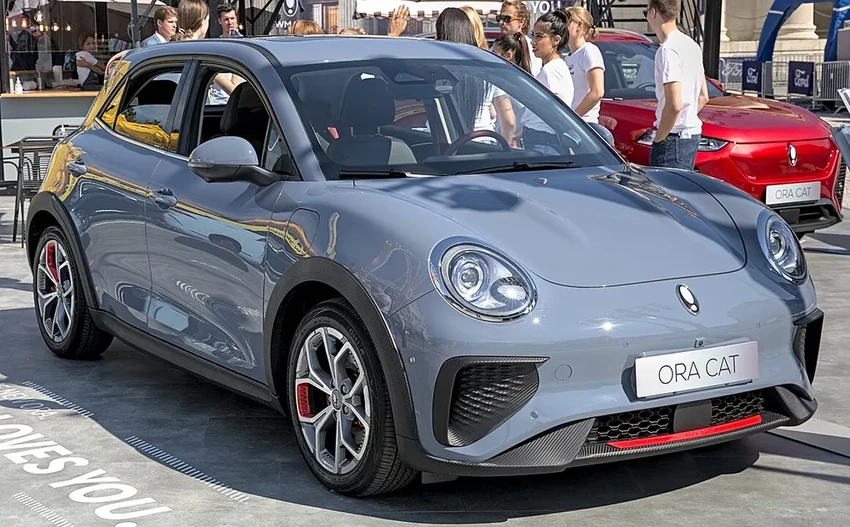 Стильный электрокар Ora Good Cat от экс-дизайнера Porsche едет в Россию