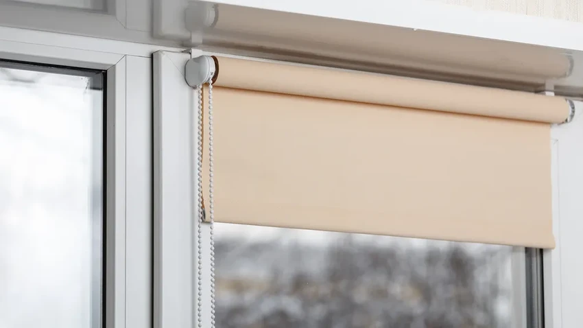 Чистые жалюзи за 15 минут: лёгкая уборка без снятия с окна