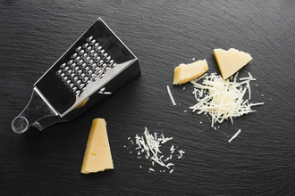 Как легко отмыть терку: 5 проверенных способов для чистоты без усилий