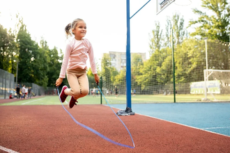 Утренняя зарядка для мозга: как 10 секунд упражнений активируют детей