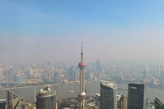 Телебашня Шанхая: почему на ней 15 жемчужин и есть космический отель?