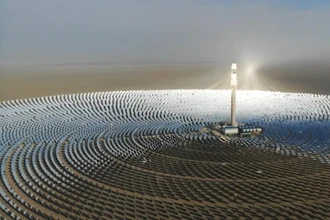 От терм Ветрувия до спутников: как мы учились добывать электричество из света