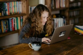 Как увлечь ребёнка программированием: первые шаги к профессии будущего