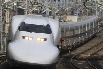 Зачем японскому синкансэну нос-клюв: неожиданная инженерная логика знаменитого дизайна