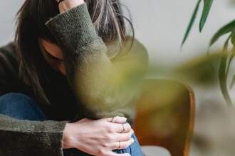 Ген AKAP11: как редкая мутация связана с биполярным расстройством