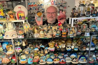 Немец собрал более 11 000 снежных шаров и побил свой рекорд Гиннесса