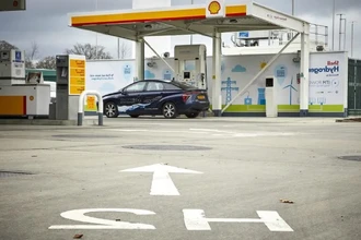 Водород для авто: сколько стоит заправить Toyota Mirai и Hyundai Nexo