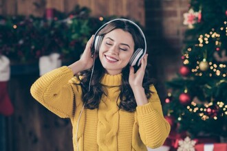 До 5000 рублей: гаджеты и аксессуары для отличного новогоднего подарка