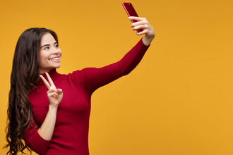 Топ-7 смартфонов 2022 года для идеальных селфи: обзор камер