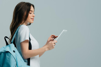 Гаджеты для студента: выбираем от смартфона до ноутбука и наушников