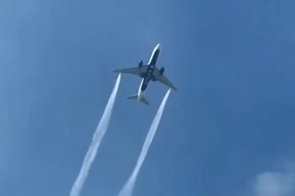 Зачем самолёты сливают тонны топлива в небе перед экстренной посадкой