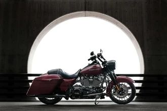 История первого мотоцикла: от парового велосипеда до легенды