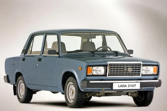 Загадка хромированной решетки: почему Lada 2107 выделялась на фоне других